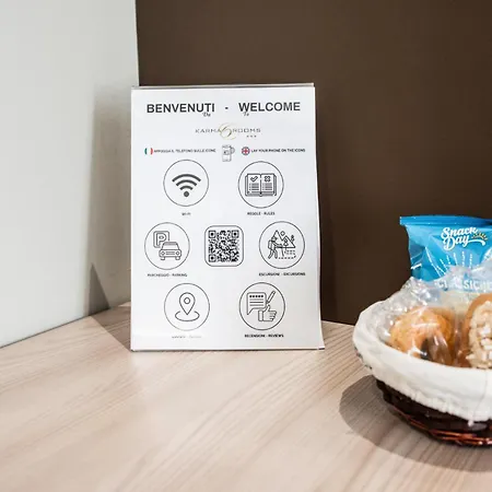 Karma6rooms - In Sicilia Nel Centro Di Maison d'hôtes 4*