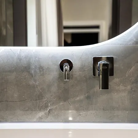 Karma6rooms - In Sicilia Nel Centro Di Catane