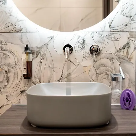 Karma6rooms - In Sicilia Nel Centro Di *