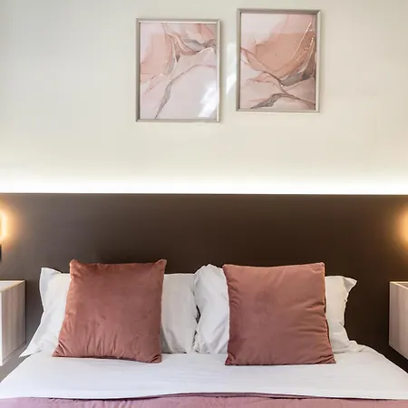 Karma6rooms - In Sicilia Nel Centro Di